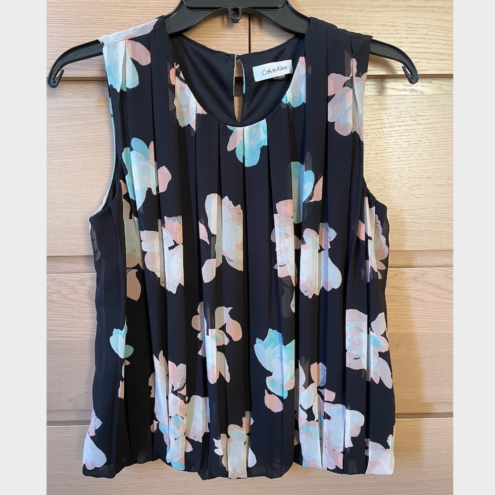 CALVIN KLEIN Jennifer Pleat Detail Blouse